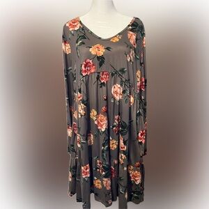 Woman’s Haptics Grey and flower printed baby doll dress. Size M.